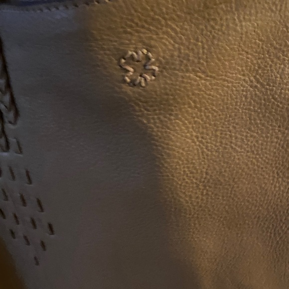 Lucky Brand NEW all leather tote in camel - Picture 6 of 14